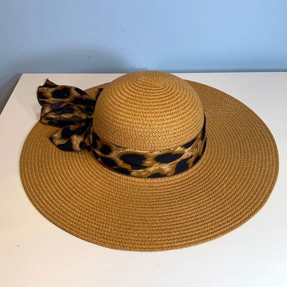 Leopard Print Bow Sun Hat - Picture 6 of 7